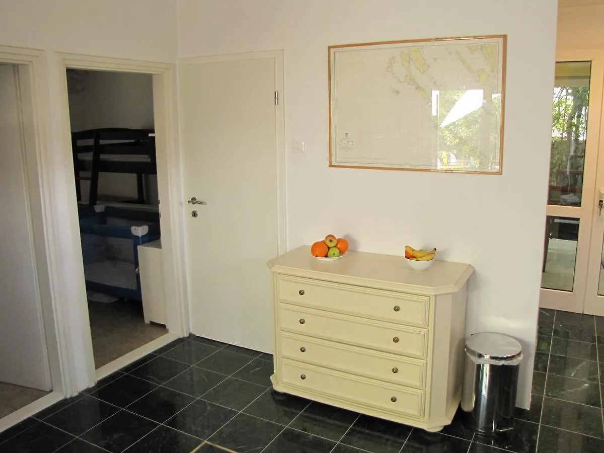 Holiday Home Momcilovic Malinska 0*,